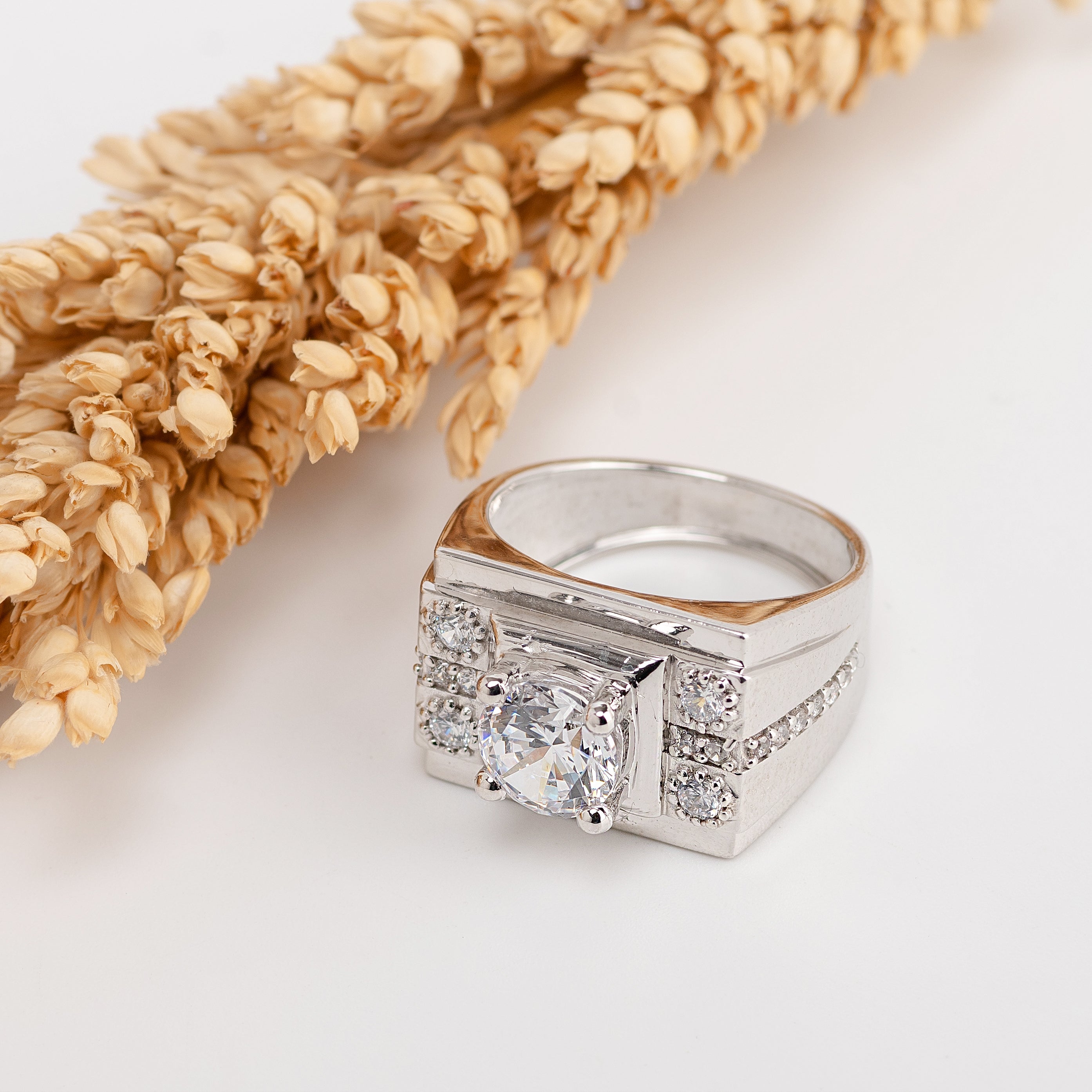 Regal Prism Ring – Premium Statement Ring in Silver with Diamond Accents