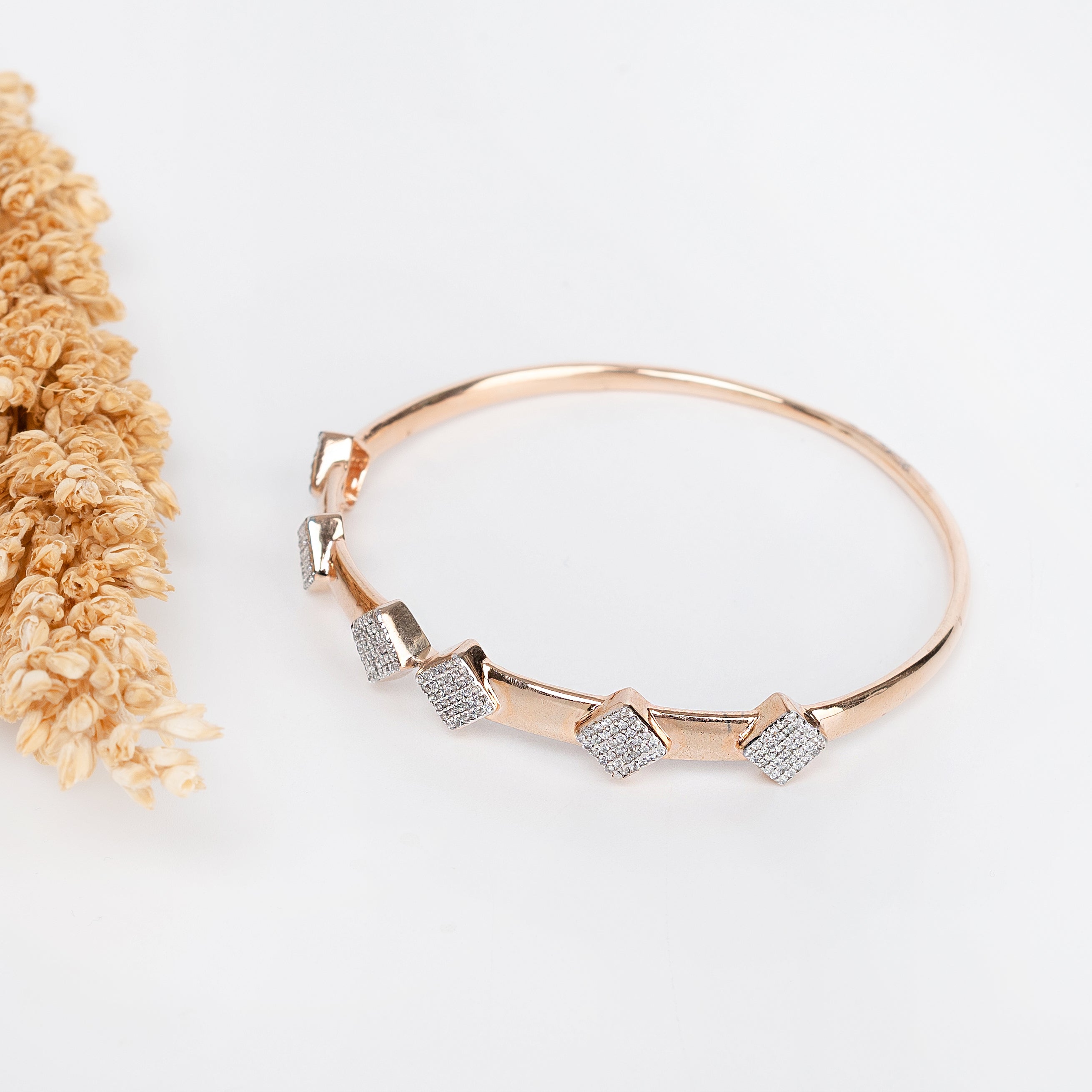 Nova Cube Bracelet – Premium Geometric Rose Gold Bracelet