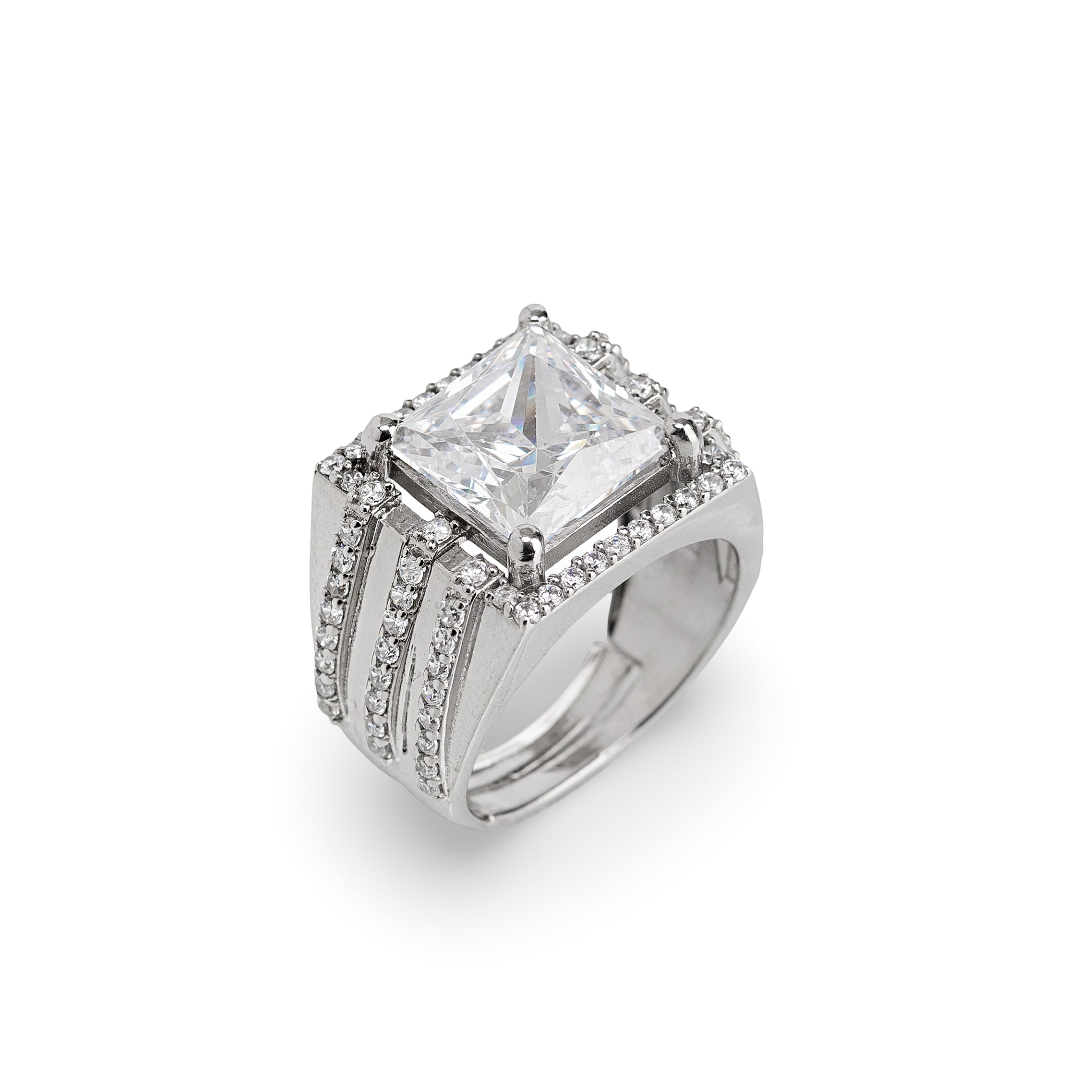 Imperial Prism Ring – Premium Statement Ring in Silver with Princess-Cut Crystal