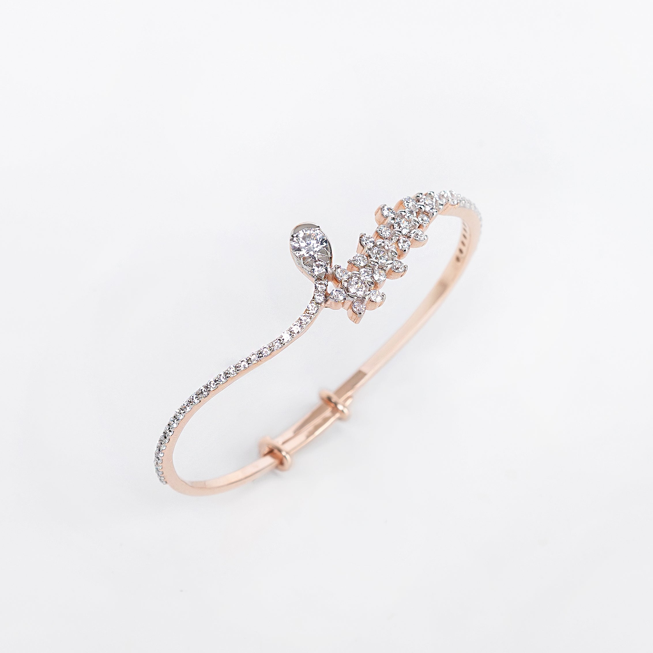 Serpentine Glow Cuff – Premium Diamond-Style Rose Gold Open Bracelet