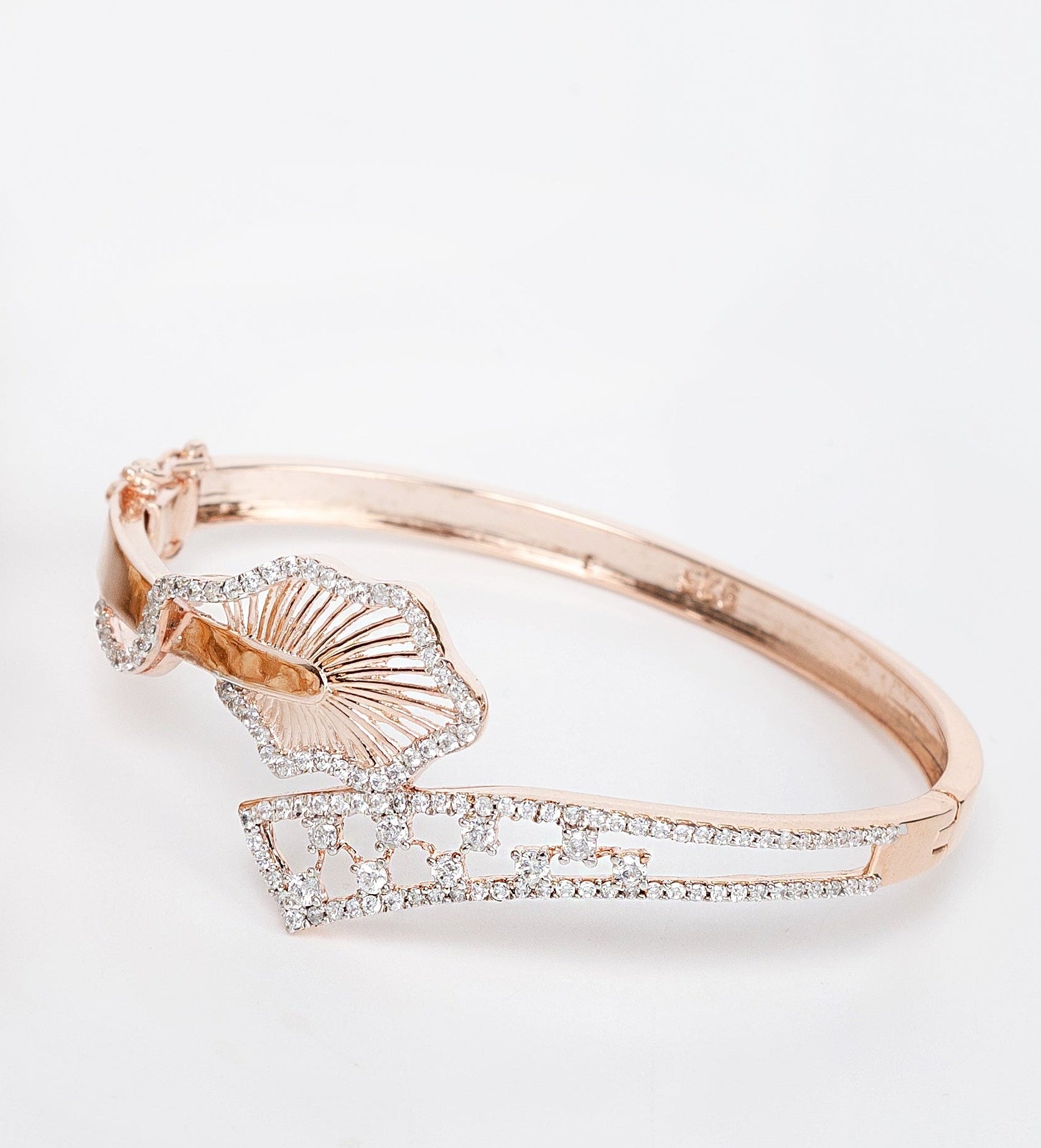 Aurora Fan Cuff – Premium Artistic Rose Gold Open Bracelet