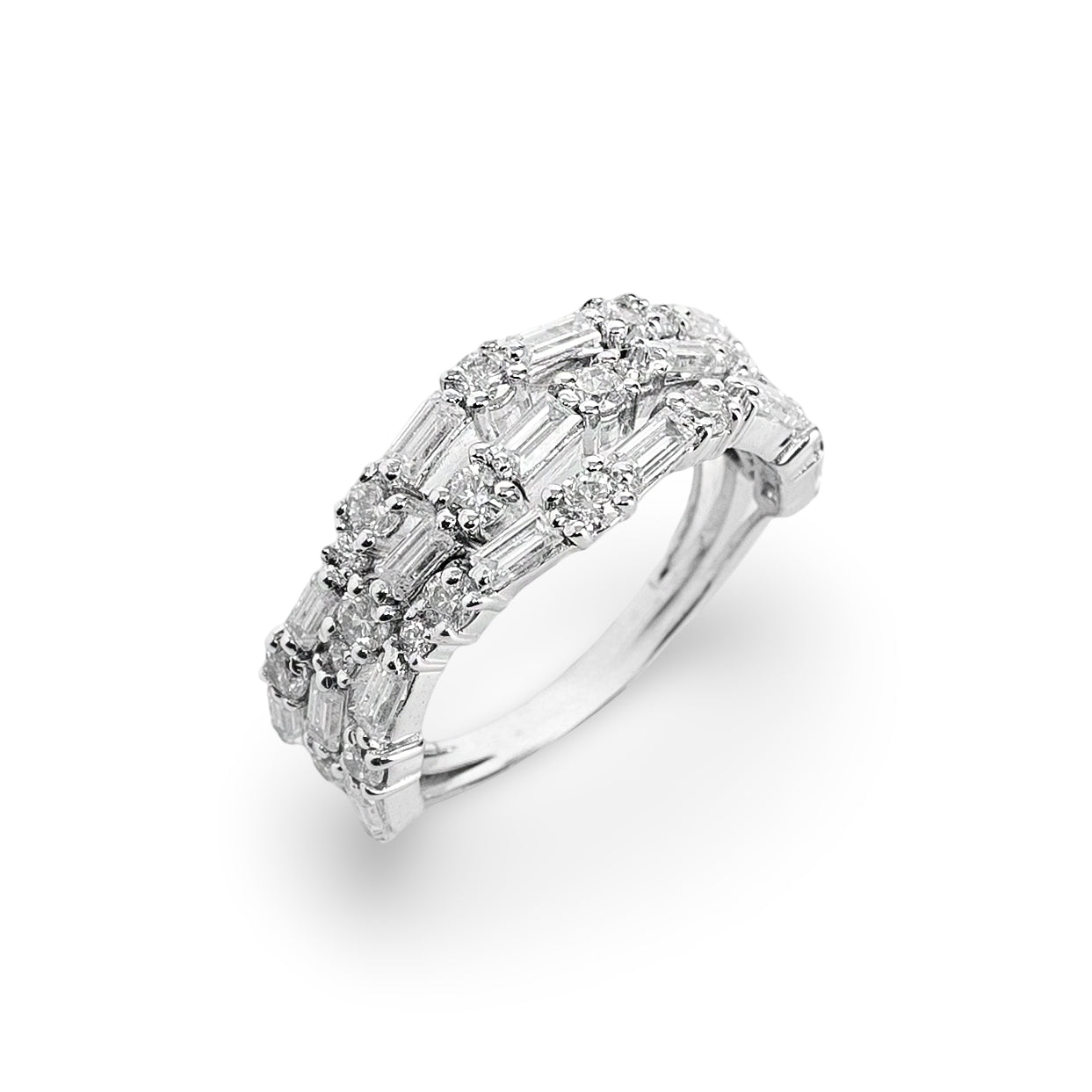 Glacier Crown Ring – Premium Diamond-Style Band Ring in Silver