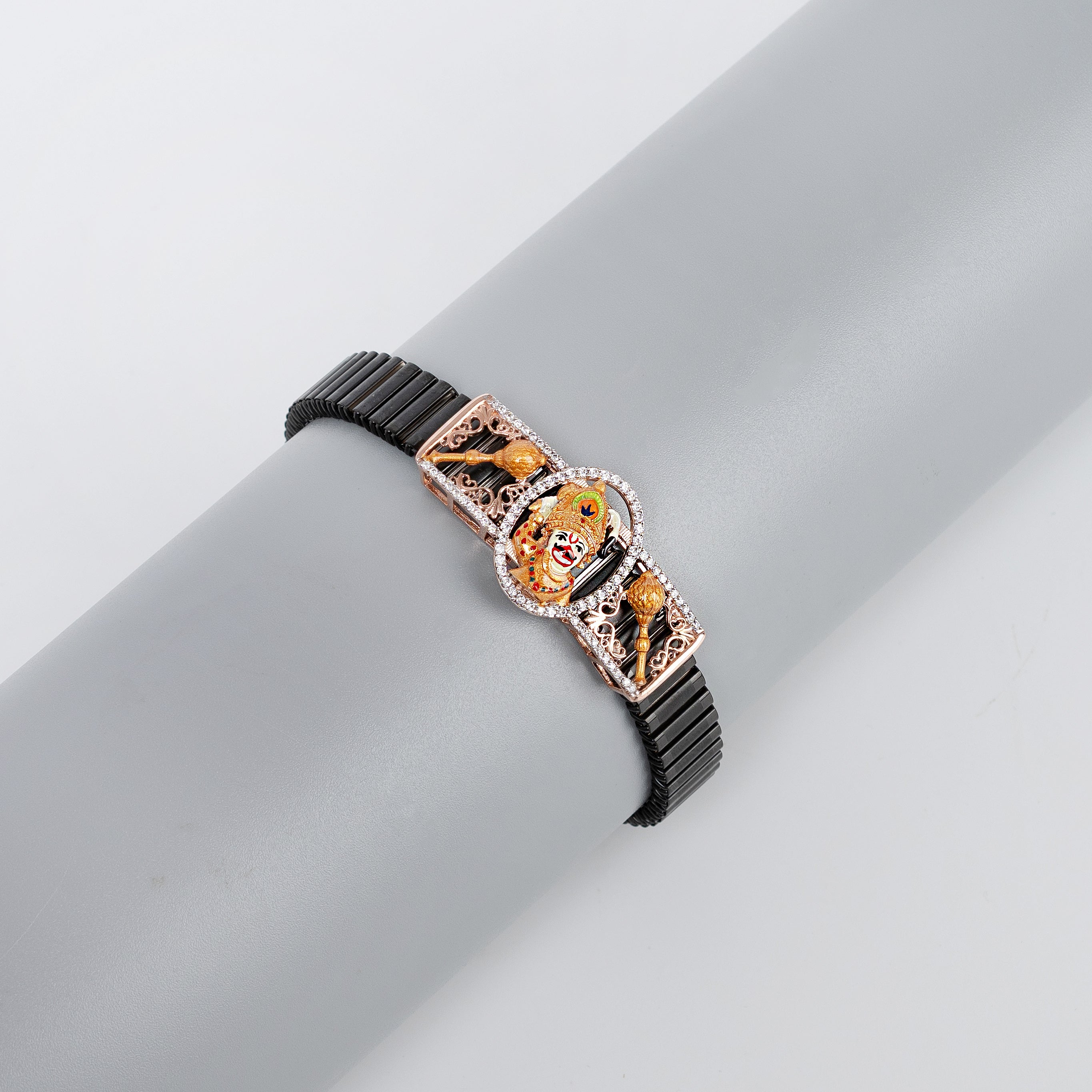 Regal Motif Bracelet – Premium Unisex Ornamental Dual-Tone Bracelet in Gold & Black