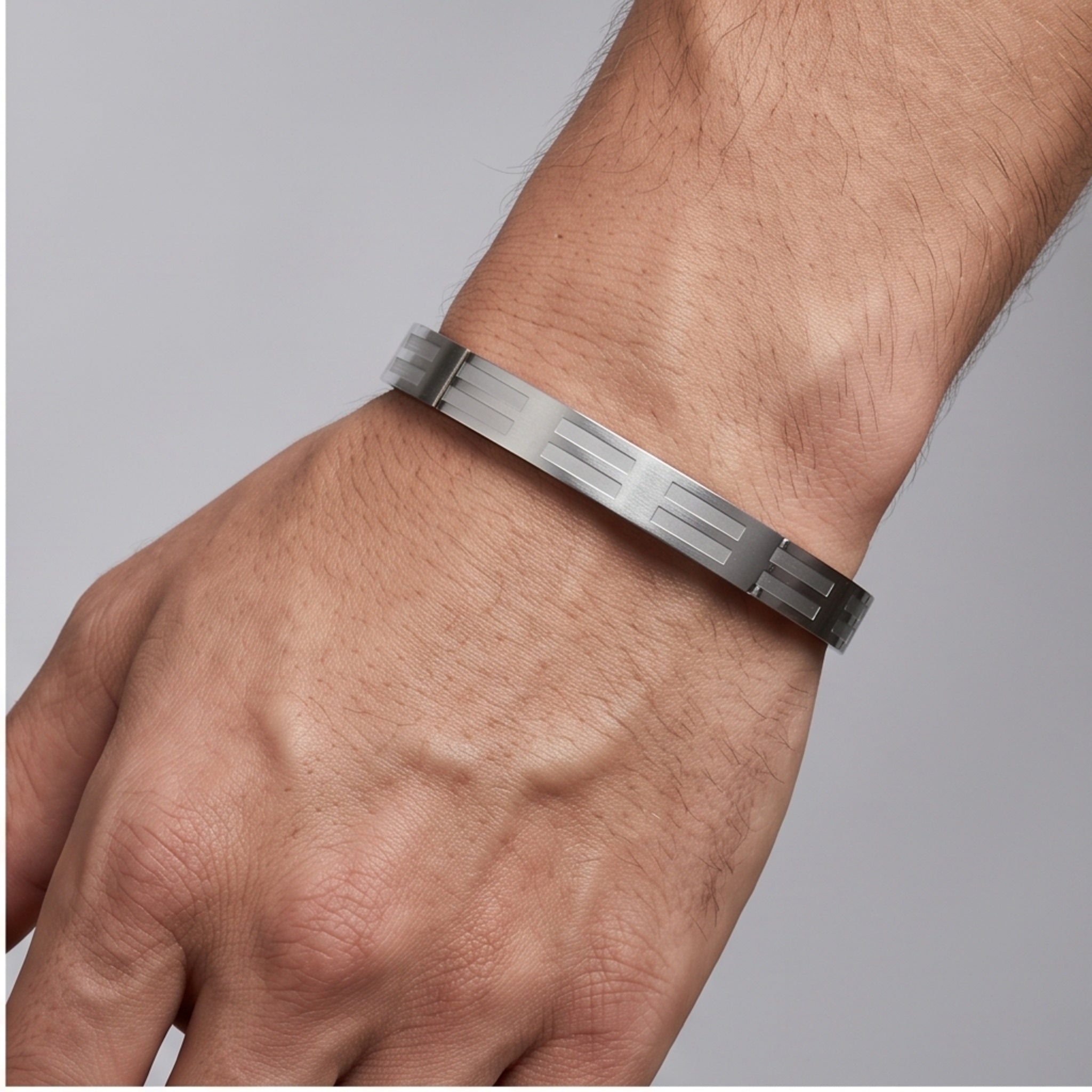 Vertex Edge – Premium Men's Geometric Stainless Steel Bangle Bracelet