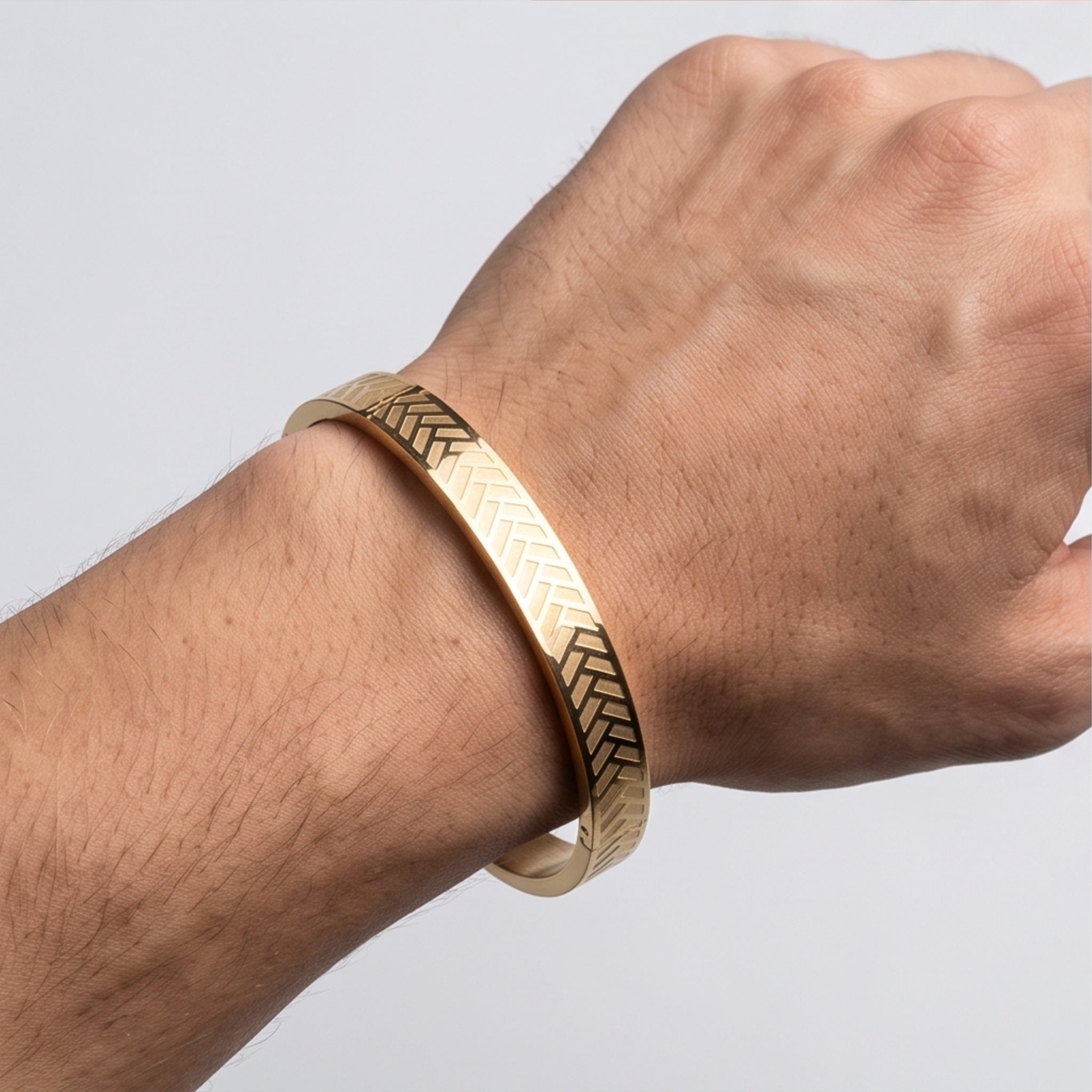 Monarch Edge – Premium Men's Stainless Steel Geometric Cuff Bracelet