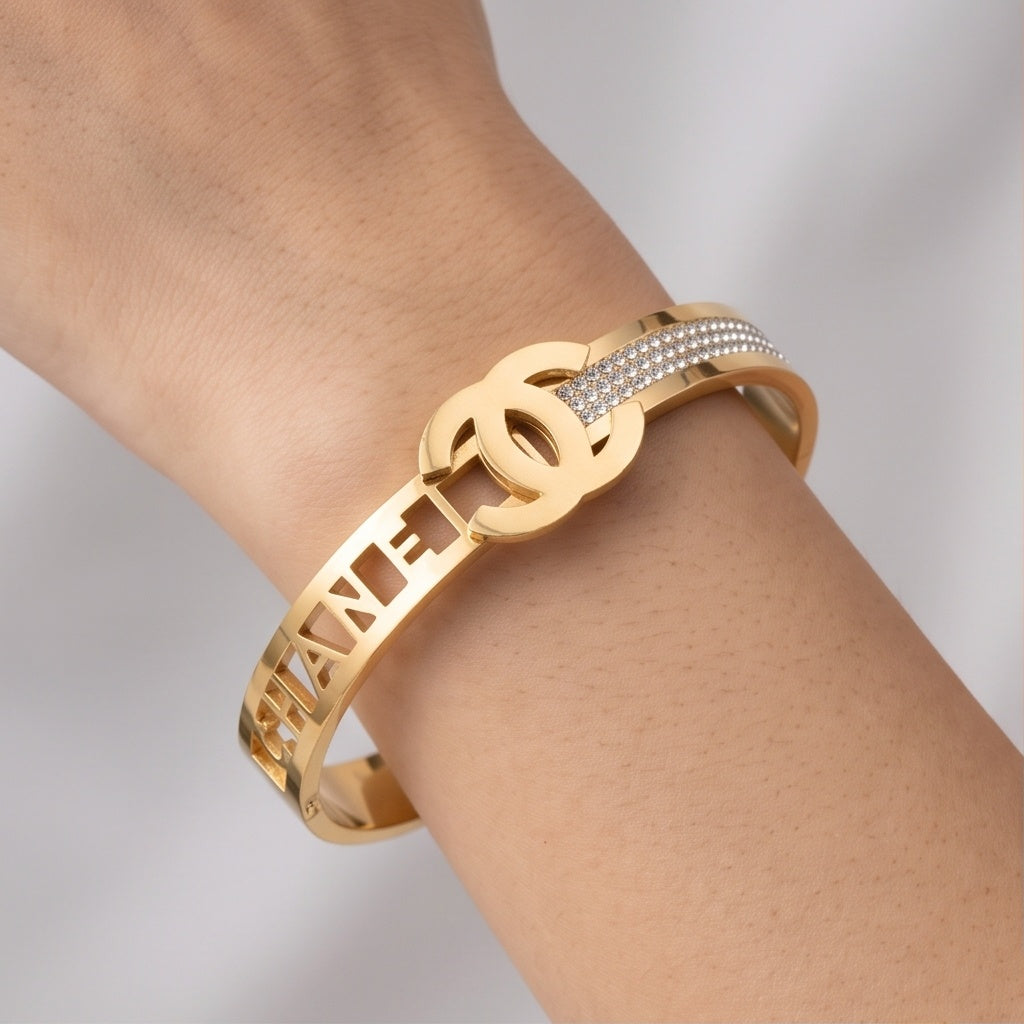 Monarch Luxe Cuff – Premium Gold Crystal Open Bracelet Combo for Women
