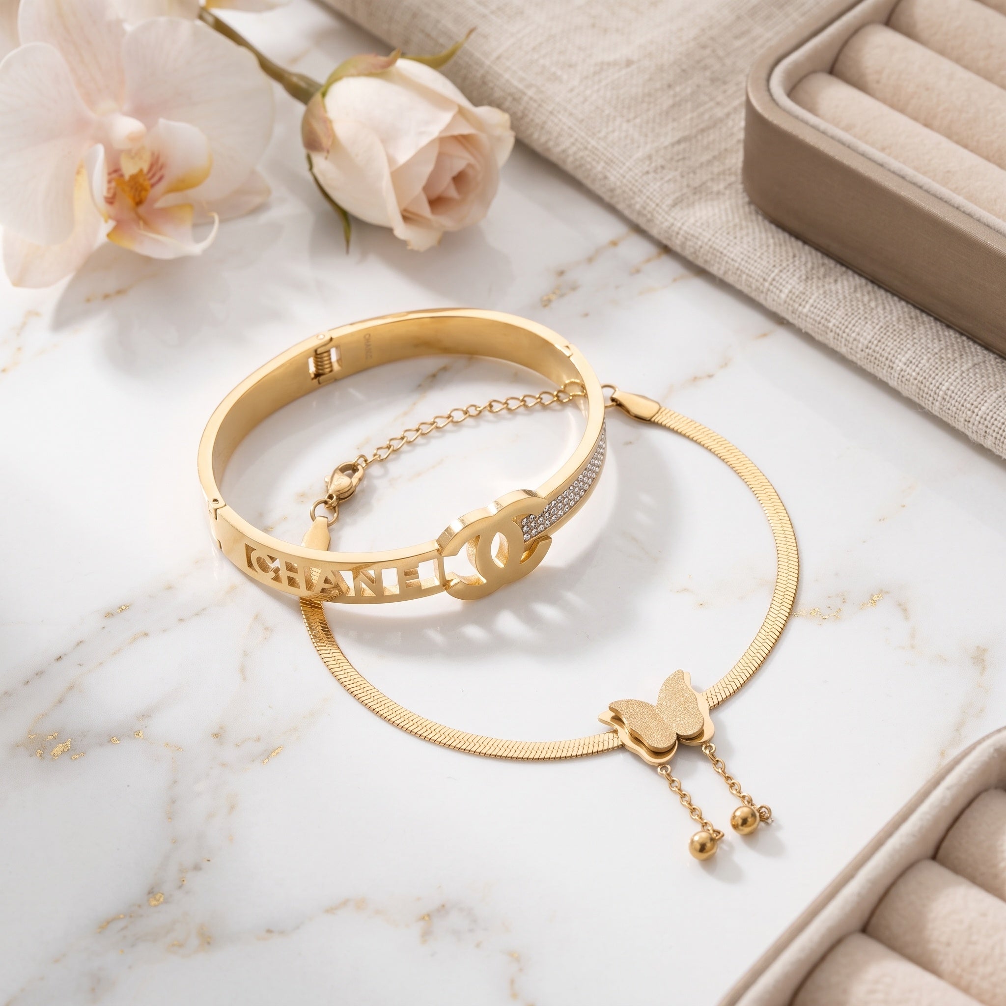 Monarch Luxe Cuff – Premium Gold Crystal Open Bracelet Combo for Women