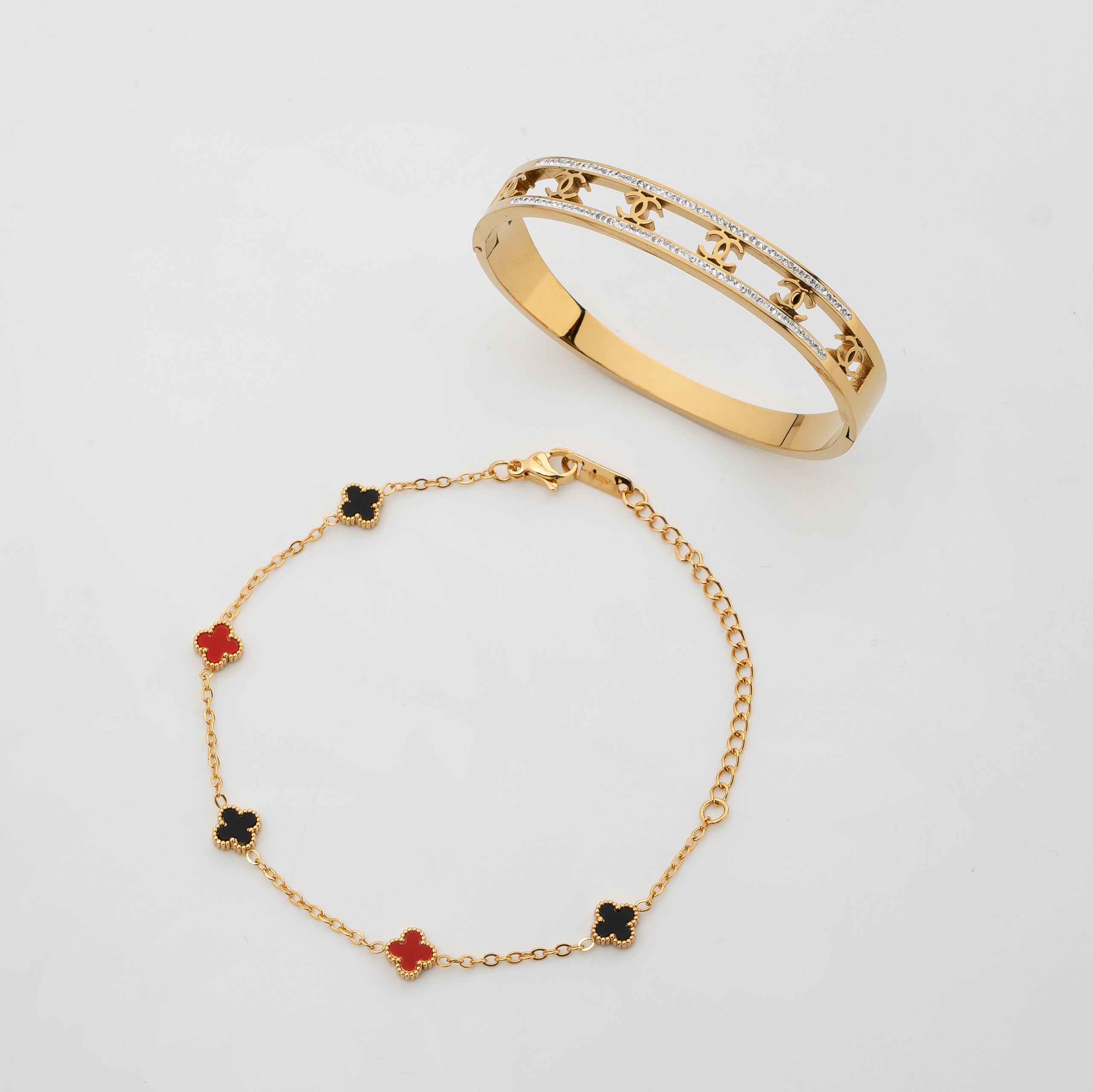 Monarch Clover Duo – Premium Gold Bangle & Chain Bracelet Set for Women